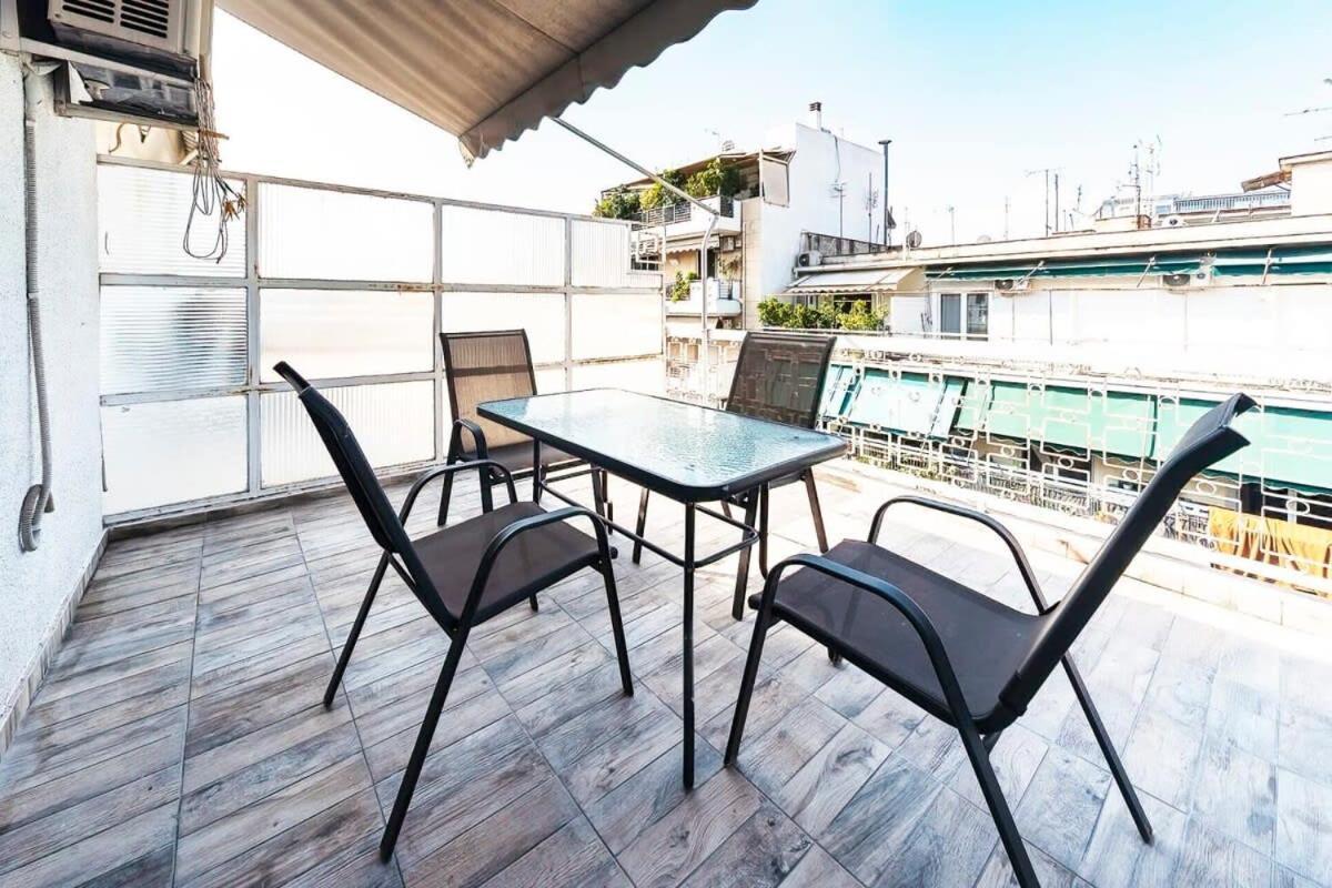 Topfloor Central Apt With Urban Views,3' To Metro Ateny Zewnętrze zdjęcie